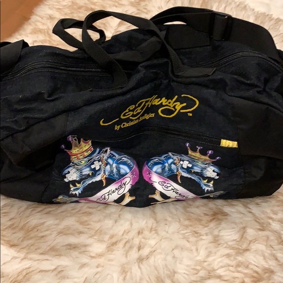 NWOT Ed Hardy Duffle! Adjustable Strap - Picture 2 of 4